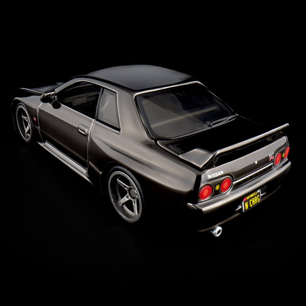 Hot Wheels RLC Exclusive Nissan Skyline GT-R (BNR32)