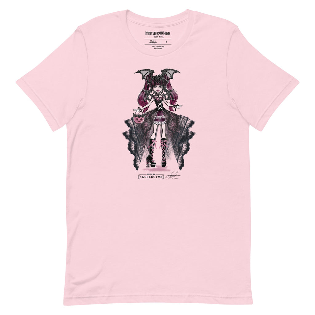 Monster High Draculaura Halloween Edition Art by Annalise Lao Pink T-shirt