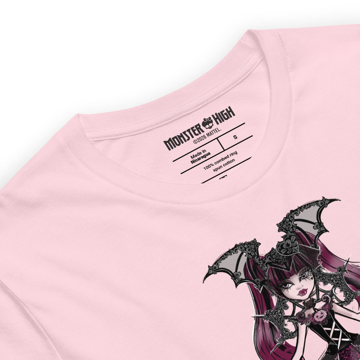 Monster High Draculaura Halloween Edition Art by Annalise Lao Pink T-shirt